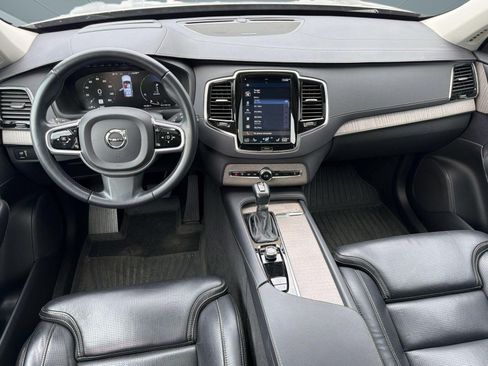Used 2022 Volvo XC90 T6 Inscription w/ Advanced Package AWD/4WD image 14