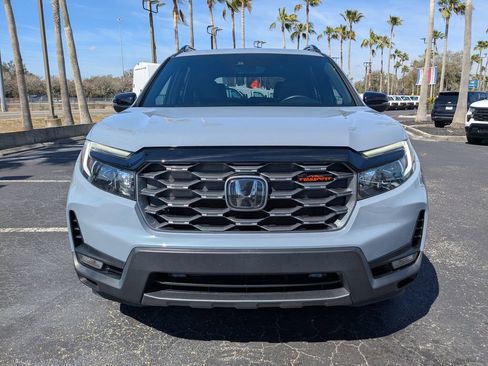 Used 2023 Honda Passport TrailSport image 9