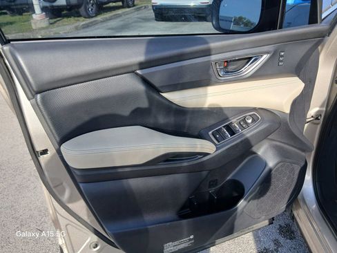 Used 2019 Subaru Ascent Limited AWD/4WD image 11