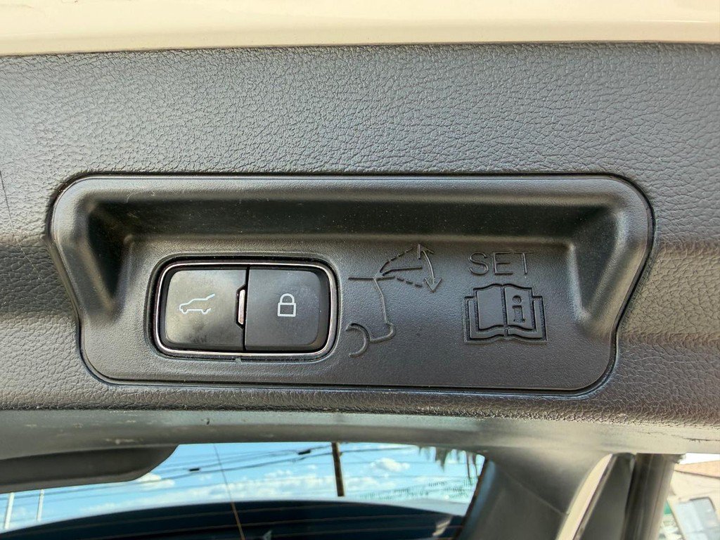 Used 2022 Ford Explorer ST w/ Equipment Group 401A AWD/4WD image 52