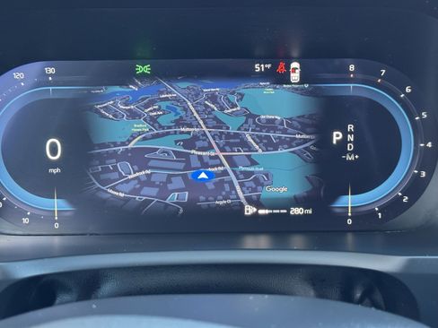 Used 2025 Volvo XC90 B5 Plus image 26