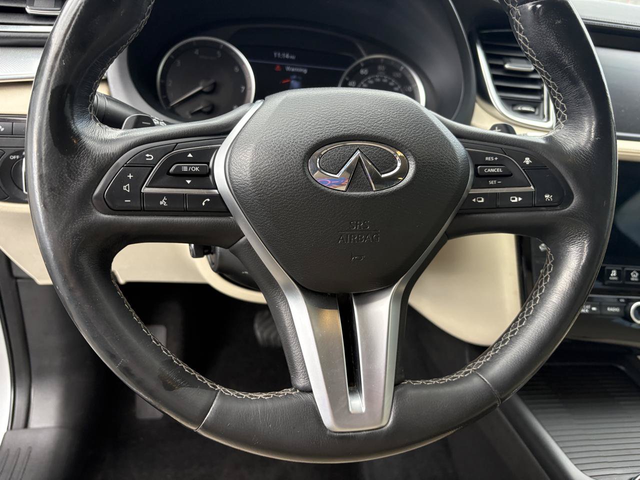 Used 2019 INFINITI QX50 Essential w/ Premium Heat Package AWD/4WD image 12