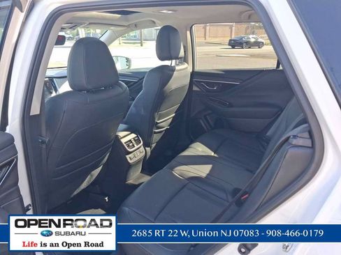 Used 2023 Subaru Outback Limited AWD/4WD image 13
