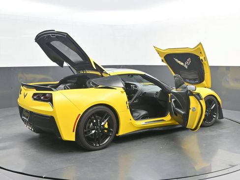 Used 2014 Chevrolet Corvette Stingray Coupe w/ 3LT Preferred Equipment Group RWD image 38