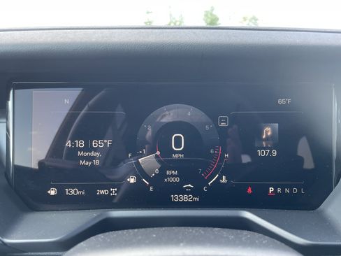 Used 2025 GMC Acadia Elevation AWD/4WD image 21