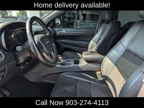 Used 2020 Jeep Grand Cherokee Altitude AWD/4WD image 32