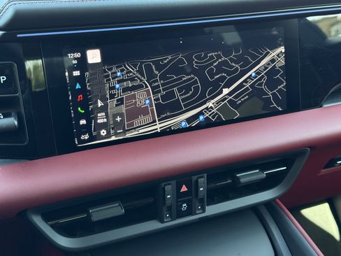 Used 2025 Porsche Macan 4 Electric image 20