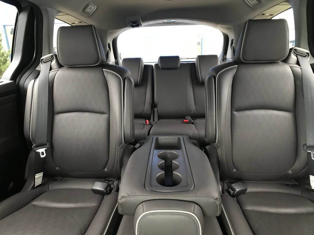 Used 2022 Honda Odyssey Elite image 10