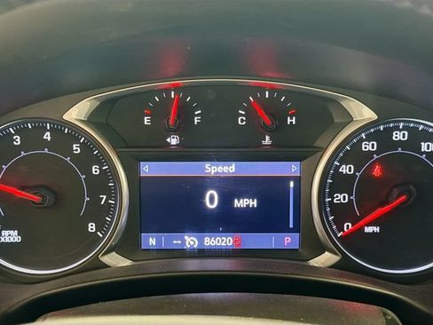 Certified 2022 GMC Terrain SLT AWD/4WD image 11