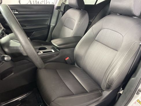 Used 2020 Nissan Altima 2.5 S FWD image 20