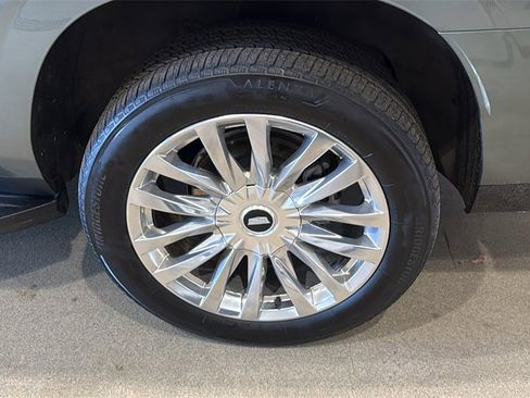 Used 2023 Cadillac Escalade ESV Premium Luxury w/ LPO, Floor Liner Package image 10