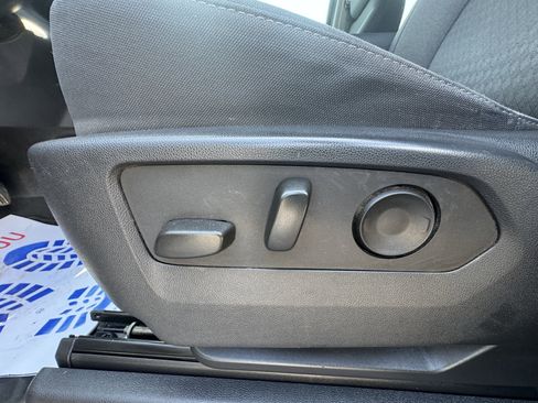 Used 2023 Chevrolet Silverado 1500 Custom w/ LPO, Dark Essentials Package image 11