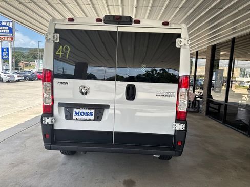 Used 2025 RAM ProMaster 2500 w/ U-Haul Equipment Group FWD image 5