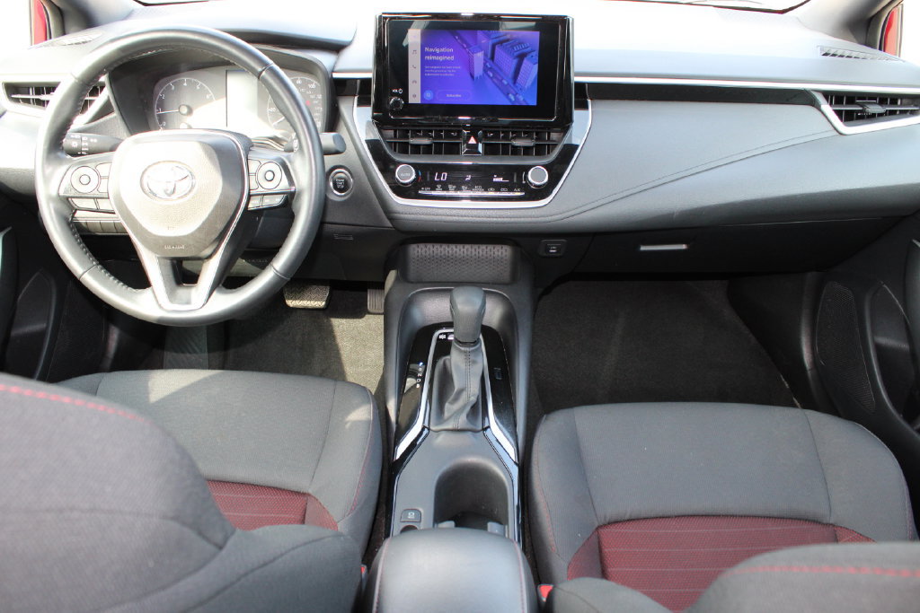 Used 2025 Toyota Corolla SE FWD image 11