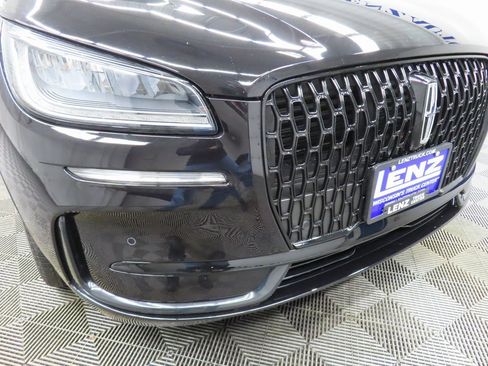 Used 2025 Lincoln Corsair Premiere w/ Jet Appearance Package image 50