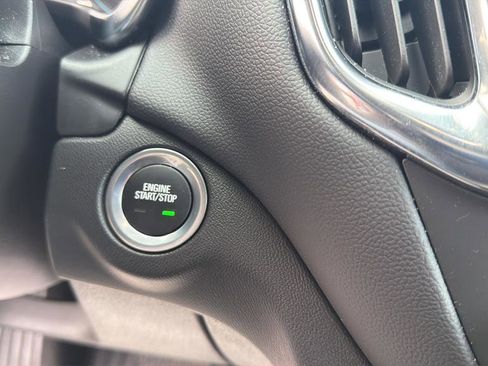 Used 2024 Chevrolet Equinox LT image 26