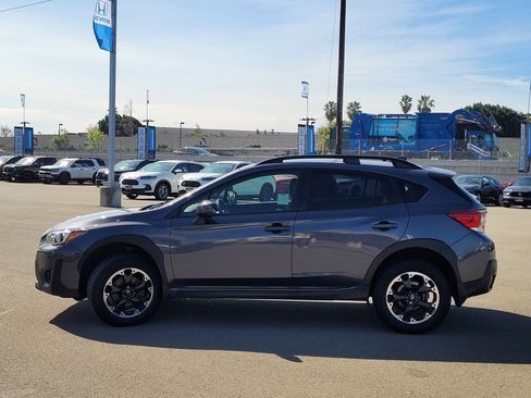 Used 2023 Subaru Crosstrek 2.0i Premium AWD/4WD image 8