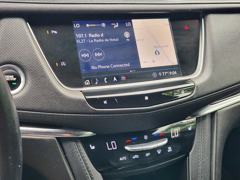 Used 2020 Cadillac XT5 Premium Luxury AWD/4WD image 17