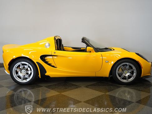 Used 2005 Lotus Elise image 14