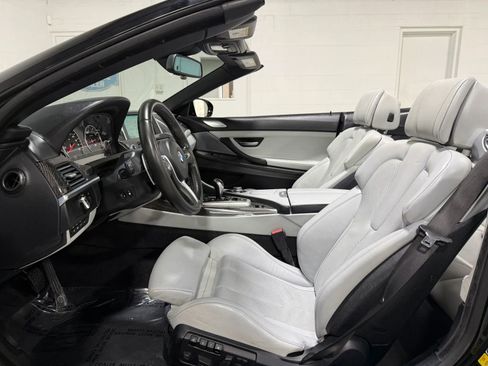 Used 2014 BMW M6 Convertible RWD image 14