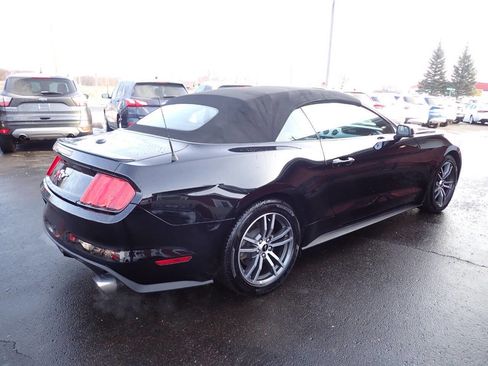 Used 2016 Ford Mustang Premium image 6
