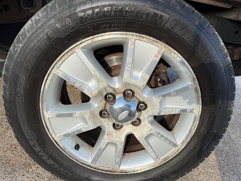 Used 2011 Ford F150 Lariat w/ Lariat Plus Pkg RWD image 24