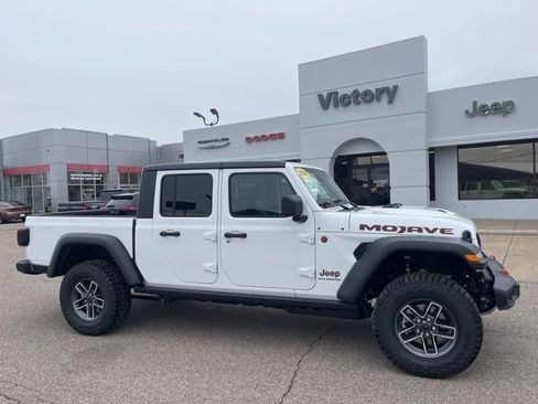 New 2026 Jeep Gladiator Mojave image 8