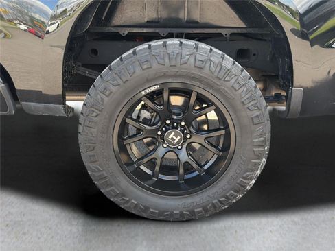 Used 2021 Chevrolet Silverado 1500 LT Trail Boss AWD/4WD image 38