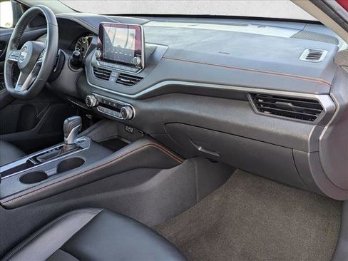 Used 2022 Nissan Altima 2.5 SR image 20