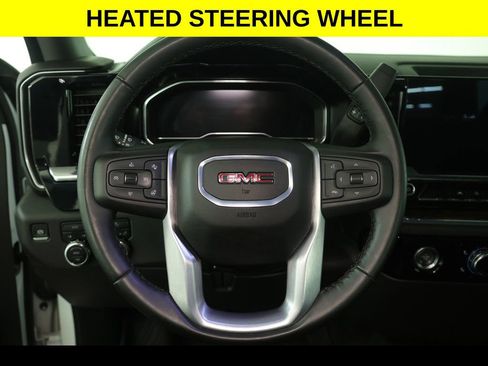 Used 2024 GMC Sierra 1500 Elevation AWD/4WD image 7