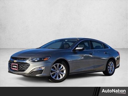 Used 2024 Chevrolet Malibu LT image 1