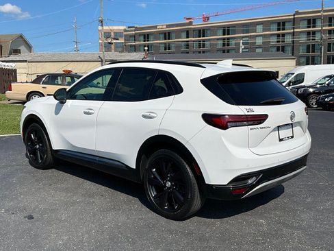 Used 2021 Buick Envision Essence w/ Sport Touring Package FWD image 5