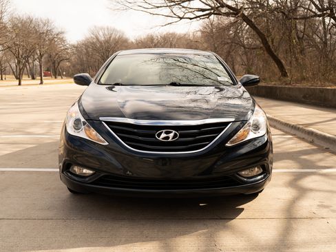Used 2013 Hyundai Sonata GLS w/ Popular Equipment Pkg image 3