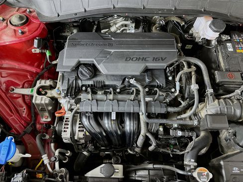 Used 2024 Hyundai Kona SEL image 31