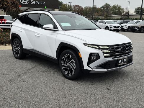 New 2026 Hyundai Tucson Limited AWD/4WD image 3