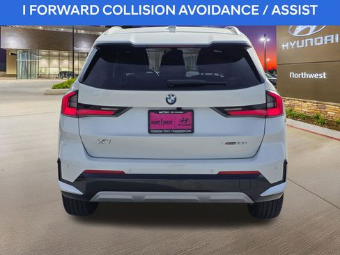 Used 2025 BMW X1 xDrive28i image 8