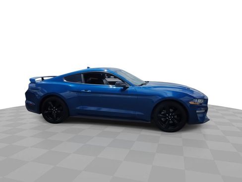 Used 2022 Ford Mustang Premium w/ Equipment Group 201A RWD image 9