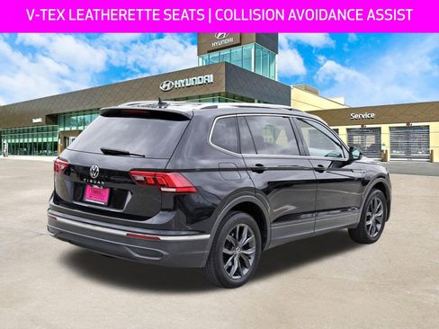 Used 2023 Volkswagen Tiguan SE FWD image 5