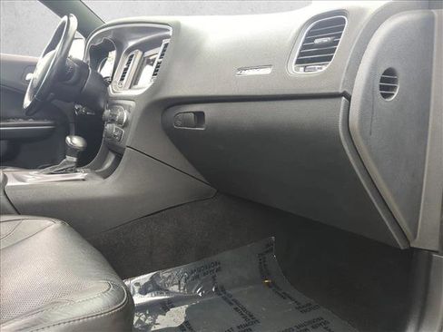Used 2022 Dodge Charger SXT w/ Leather Interior Group image 23