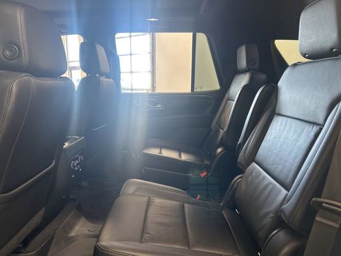 Used 2021 Chevrolet Tahoe LT image 17