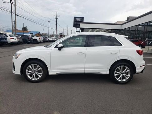 Used 2022 Audi Q3 2.0T Premium Plus AWD/4WD image 7