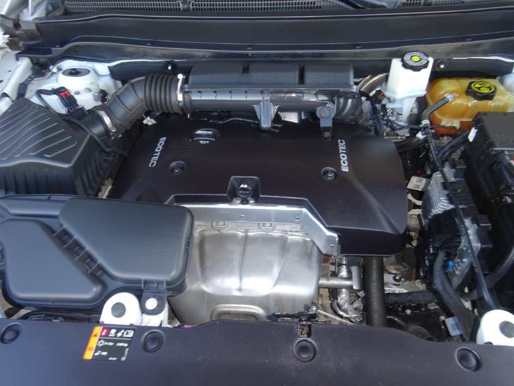 Certified 2017 Buick Envision Essence FWD image 10
