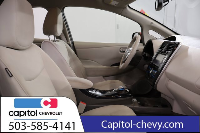 Used 2011 Nissan Leaf FWD image 25