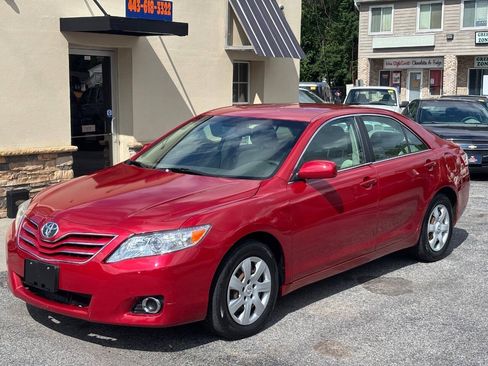 Used 2007 Toyota Camry LE FWD image 1