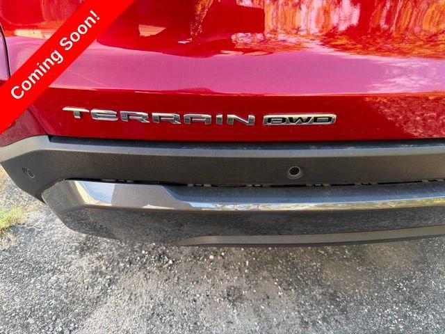 Used 2025 GMC Terrain Elevation AWD/4WD image 11