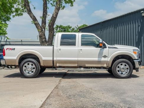 Used 2014 Ford F250 Lariat w/ Lariat Ultimate Package AWD/4WD image 7