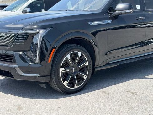 Used 2025 Cadillac Escalade IQ Sport 2 AWD/4WD image 9