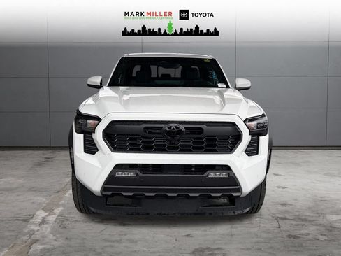 New 2026 Toyota Tacoma TRD Off-Road w/ TRD Off Road Premium Package AWD/4WD image 9