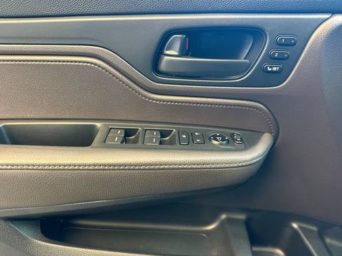 Used 2018 Honda Odyssey EX-L image 10