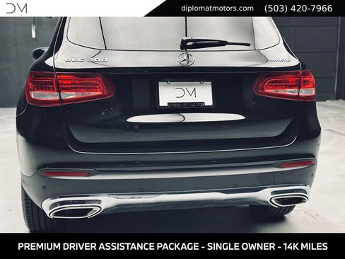 Used 2018 Mercedes-Benz GLC 300 4MATIC image 16